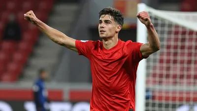 PSV Eindhoven joins five clubs chasing AZ Alkmaar striker Troy Parrott