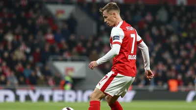 PSV Eindhoven hosts FC Groningen in the Philips Stadion for a match in round 3