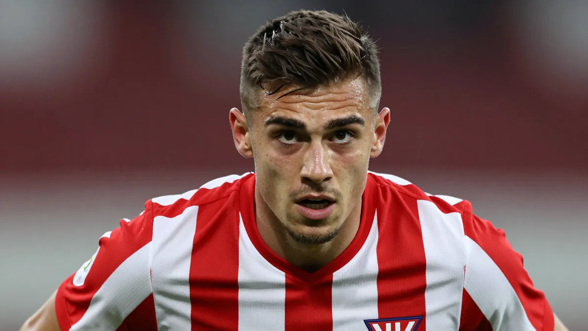 PSV Eindhoven may let Esmir Bajraktarevic go for a good offer