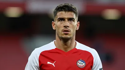 Feyenoord is actively pursuing RB Leipzig’s defender Lutsharel Geertruida and aims to outbid PSV in the transfer race