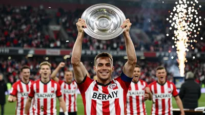 PSV Eindhoven versterkt middenveld met Mijnans dit seizoen