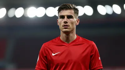 PSV Eindhoven sits third as Joey Veerman heads to Borussia Dortmund for €22 million